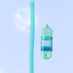 NWT Final BiggieStraw Reusable Straw - Blue